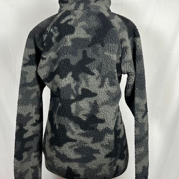 Columbia Sportswear Camo Sherpa Fleece Full Zip Jacket (Size S) - Picture 3 of 5